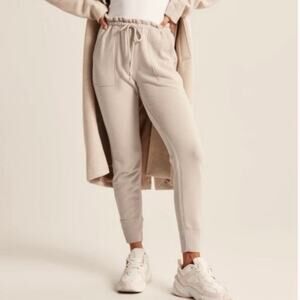 Abercrombie & Fitch Soft A&F Cloud Joggers Short Beige Tan Sweatpants size XL